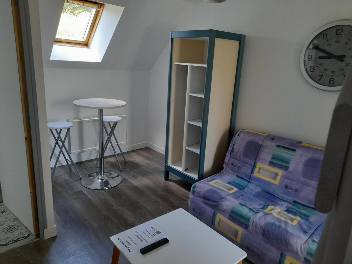 17, Face A La Gare Apartman Lannion Kültér fotó